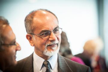 Dr Paresh Gajjar